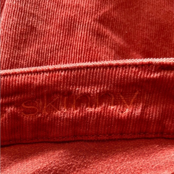 7 for all mankind skinny corduroy red-orange crop jeans sz 26 great condition - Picture 5 of 6